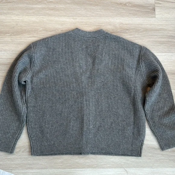 JENNI KAYNE
Cropped Cashmere Cocoon Cardigan new color  Seasonal:Shadow - Picture 12 of 12